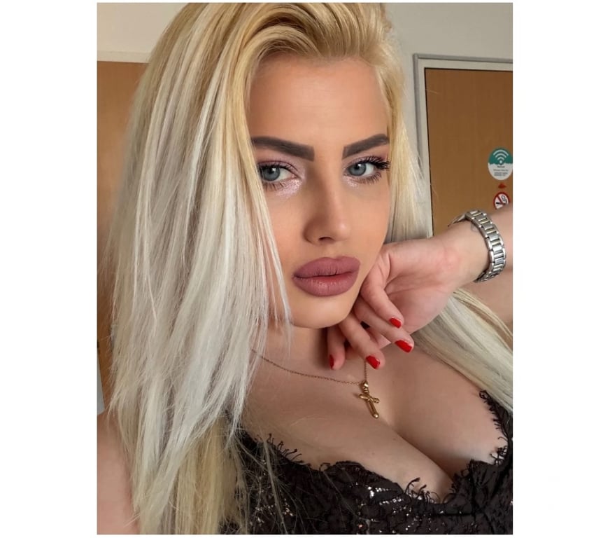 Escorts Halton Runcorn - Halton - Photos for New in you re town just arrive