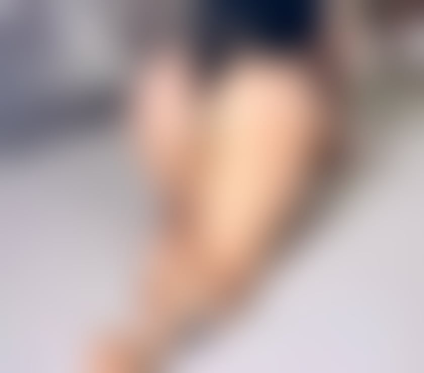 Escorts South East London Plumstead - South East London - Photos for ELLA BACK IN TOWN PARTY GIRL 🖤