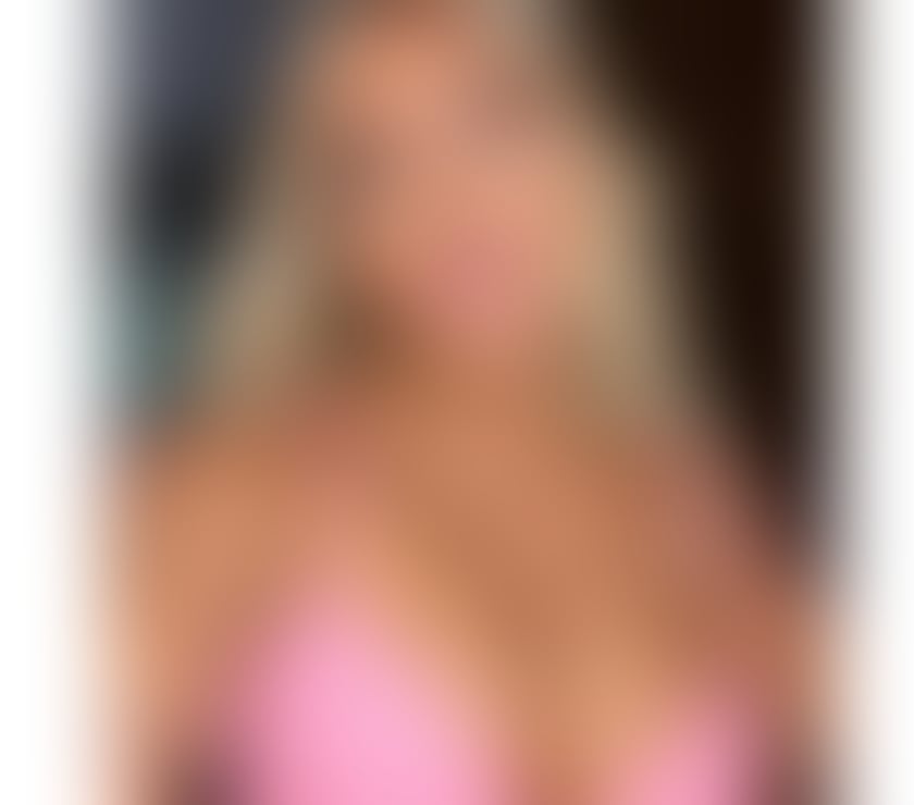  Escorts & Erotic Massage Chelmsford City Centre Chelmsford - Photos for 🅽🅾 🆁🆄🆂🅷↘️HOT WOMEN IN CHELMSFORD↙️