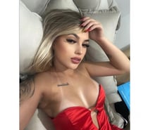 SEXY, ATTRACTIVE AND IRRESISTIBLE BLONDE 💋🔥