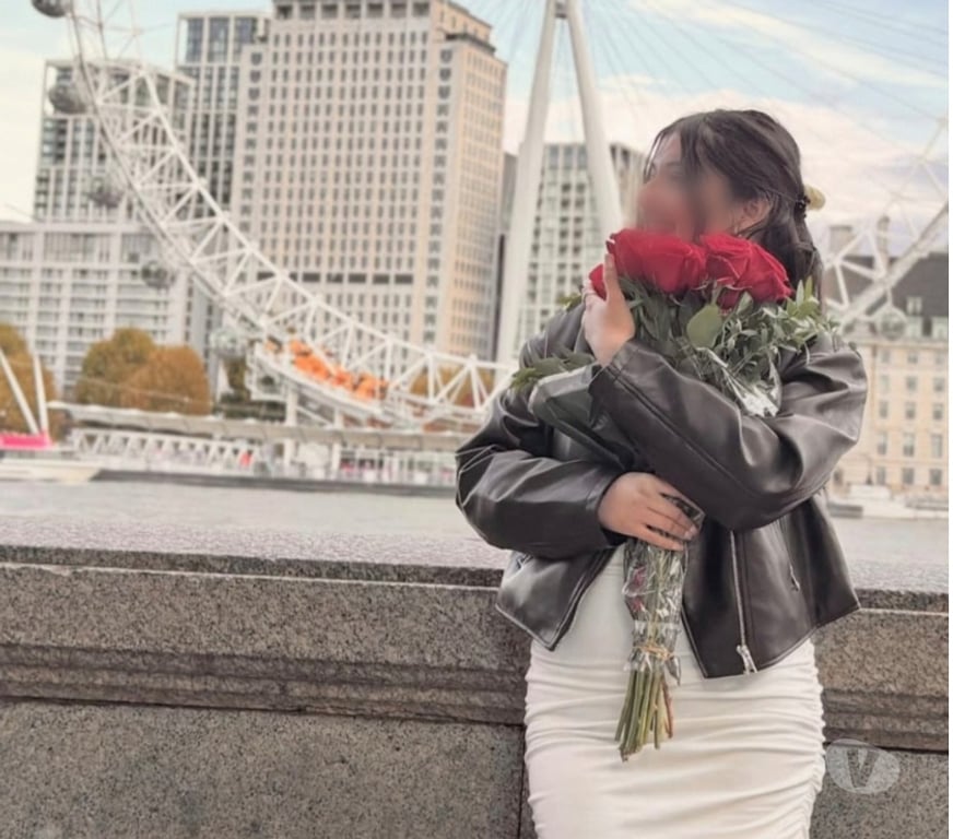 Escorts Greater Manchester Bolton - Photos for Elegant indian lady in Bolton