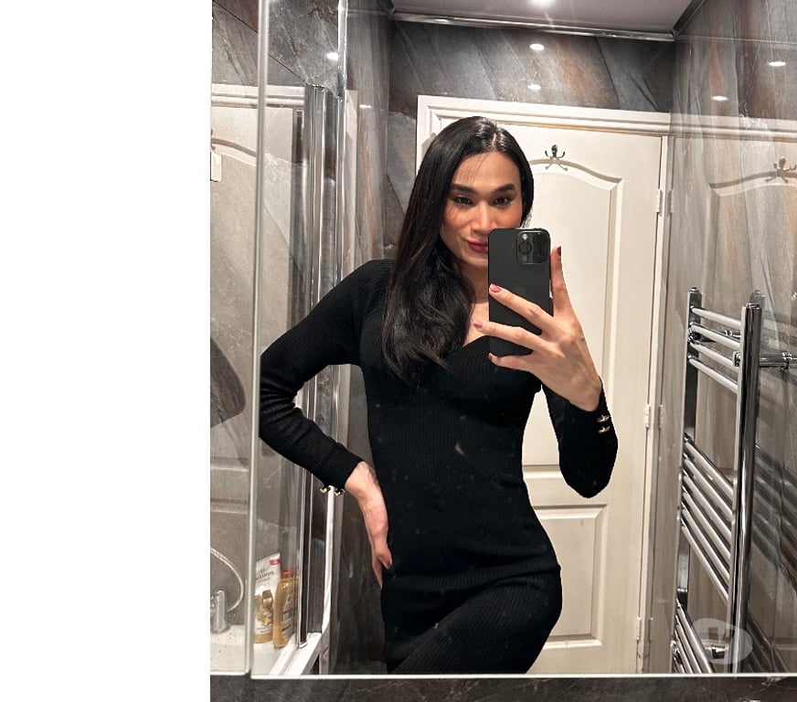 Escorts Leicestershire Leicester - Photos for Attractive Model Transsexual Transversatile Mistress Lydia