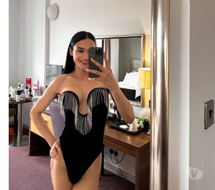 Photos for Attractive Model Transsexual Transversatile Mistress Lydia