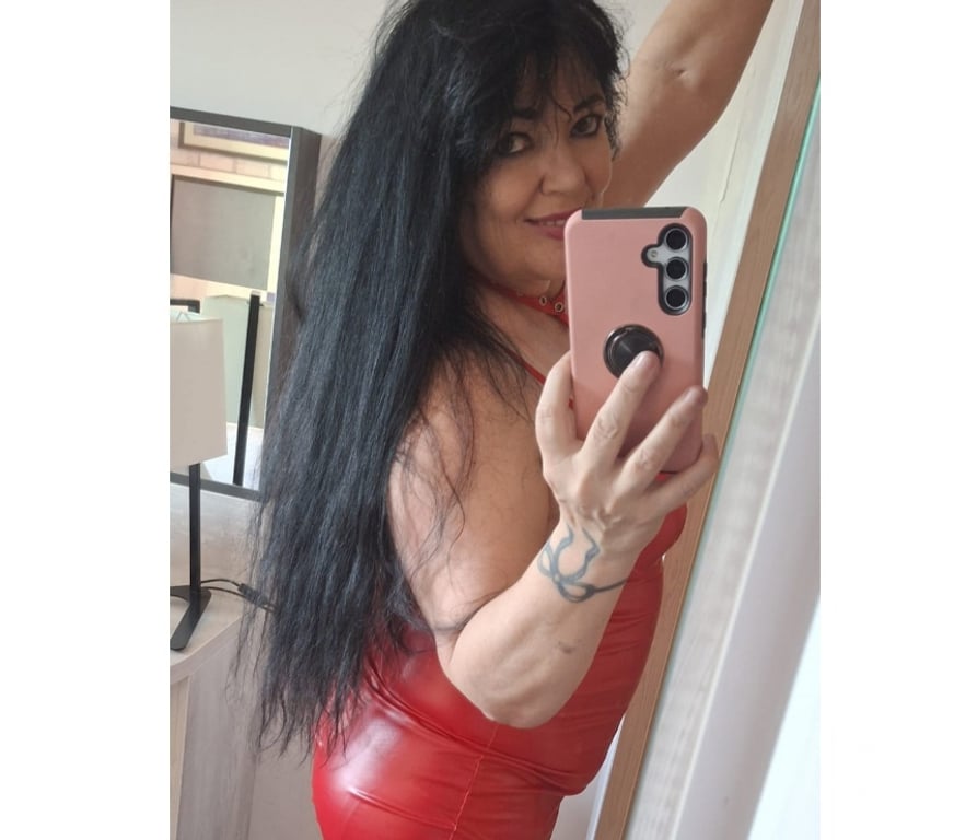 Escorts Cardiff Roath - Cardiff - Photos for 💥Curvy Milf in Cf24💥Gfe🫦