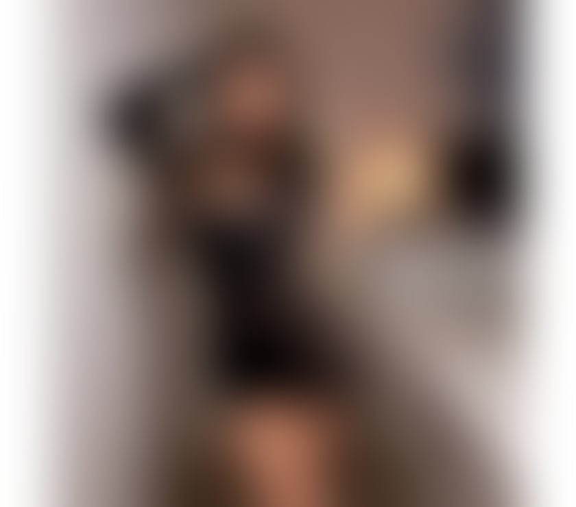 Escorts Hertfordshire Watford - Photos for SEDUCTIVE BRUNETTE WITH AN IRRESISTIBLE SMILE 🔥😍