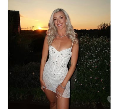 Escorts Reigate Reigate and Banstead - Photos for NEW BELLA ‼️REAL PARTY GIRL🥳 BEST GFE🔝💋