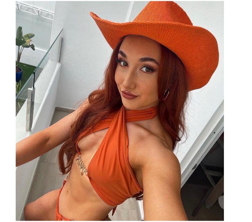 Escorts West Sussex Crawley - Photos for FERNANDA New In Your Area ❤️ Party ✅ Call Me Baby 💕