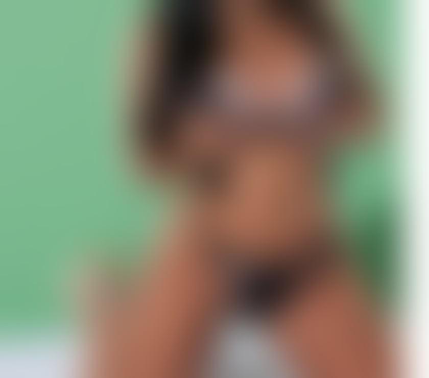 Kissing 💋BIG BooBS 💯OWO🤎