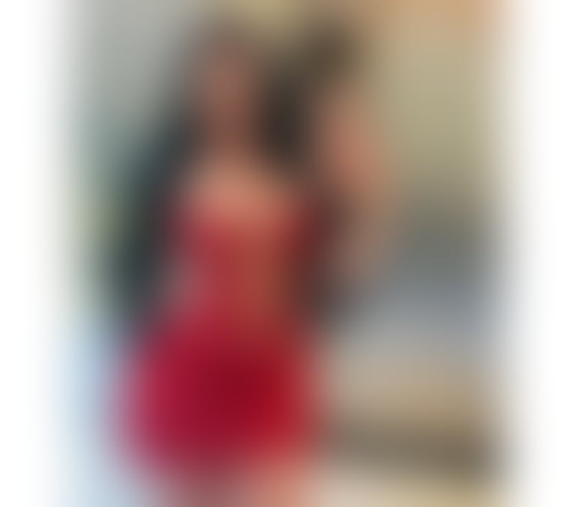 SEDUCTIVE BRUNETTE WITH AN IRRESISTIBLE CHARM 💋🔥