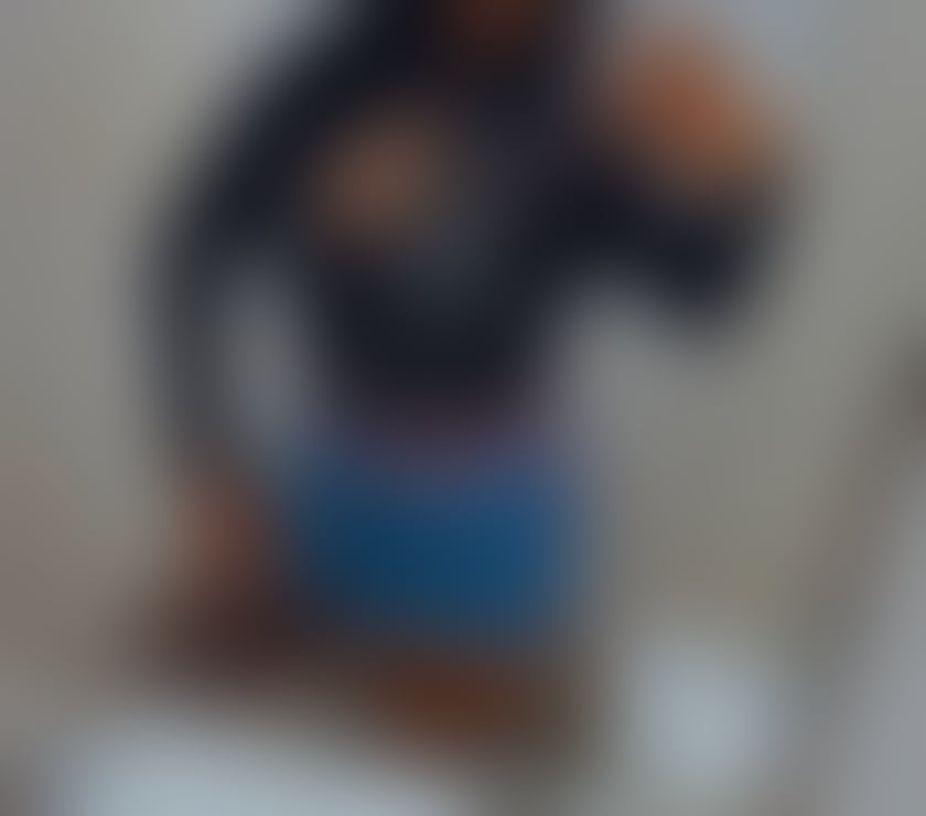 Hi Lore Party New Girl