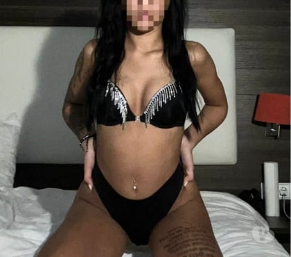  Escorts Aberdeen City Centre Aberdeen - Photos for Sweet Miki 🍭 perfect body 🔥 Party girl 🎉