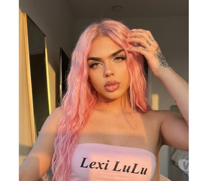 Transsexual Stockwell South West London - Photos for 🍓Kiara 🍓 Chica de verdad🍓 xxx Rubia jugosa🍓🔥