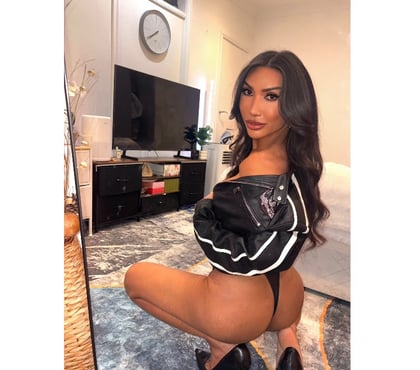 Trans Escorts Farnborough Rushmoor - Photos for Hot THAI Monica Available in Farnborough