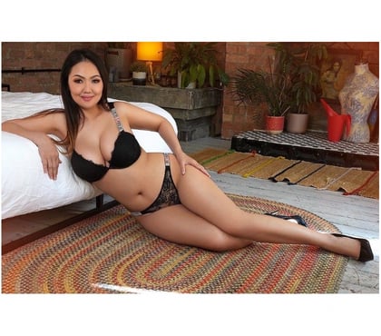 Escorts Coventry City Centre Coventry - Photos for 💗 Irene Pretty Thai 🩷 Good Service No Rush 🩷