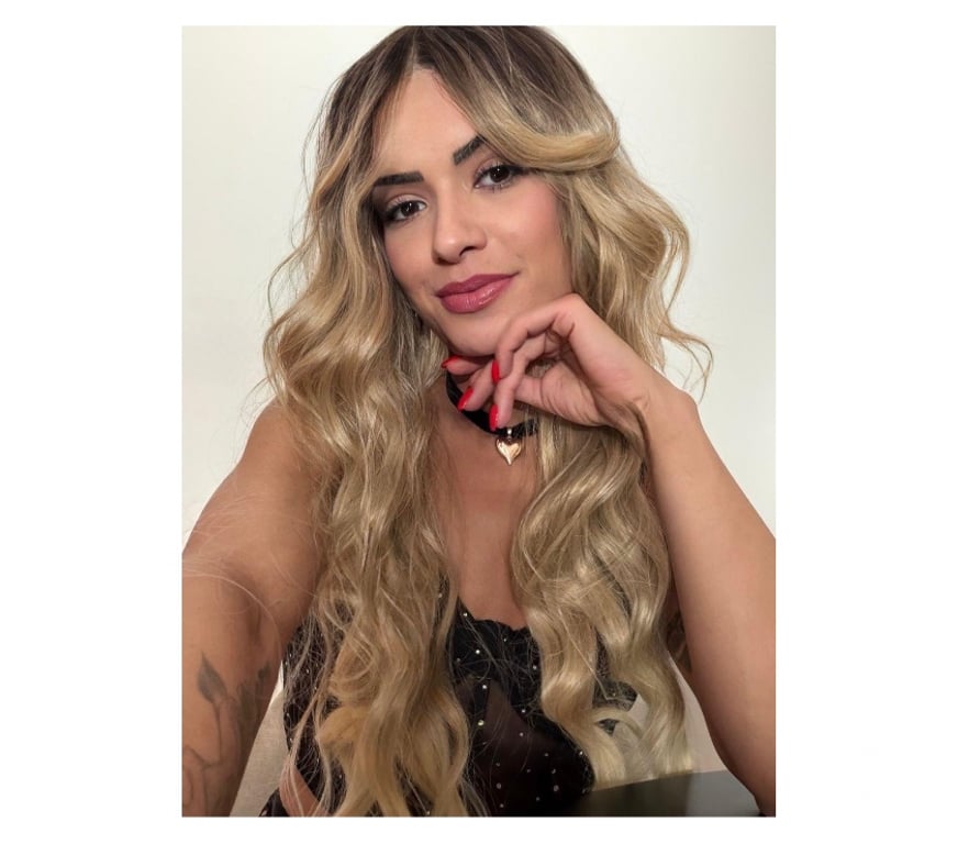 Escorts Kent Canterbury - Photos for Ivy – Sophisticated and Captivating Party Girl 🌹