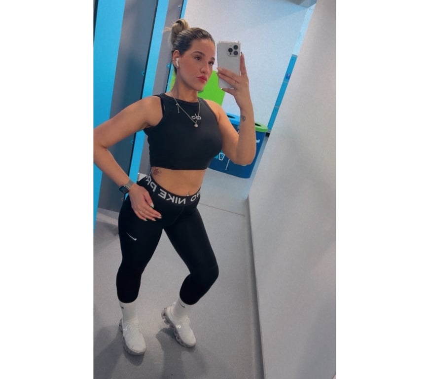 Escorts South West London Sutton - Photos for 🥳party GIRL🥂REAL and friendly 😈