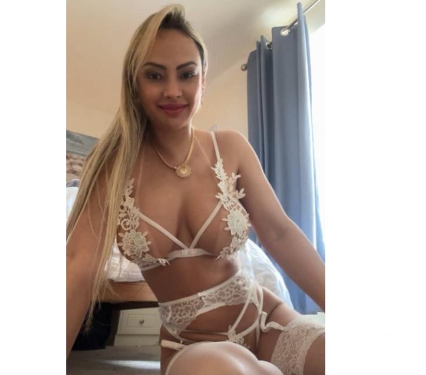 Escorts Hertfordshire East Hertfordshire - Photos for LIZA 🇧🇷 🥂🔥I LOVE PARTY🔥🥂