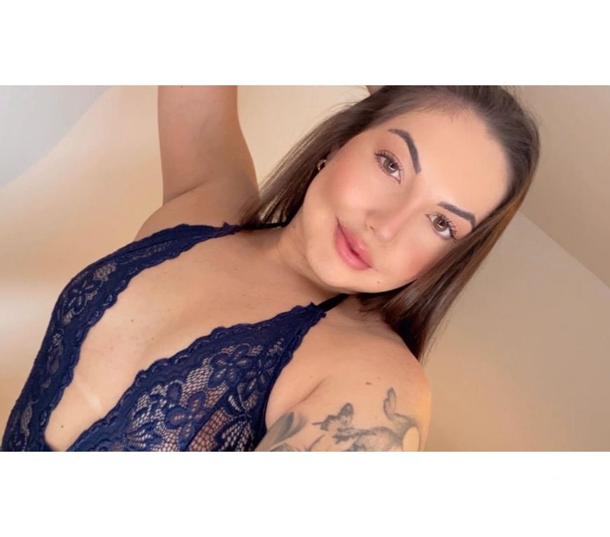 Escorts West Yorkshire Leeds - Photos for Latina Girl Big Ass ❤️‍🔥🍑