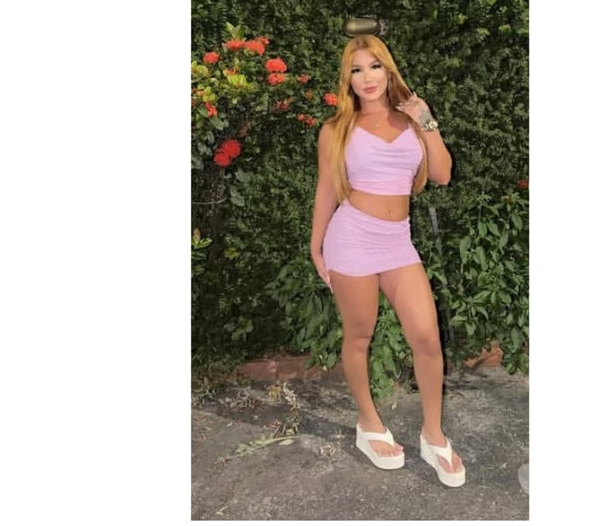 Escorts Essex Basildon - Photos for I'm new to your country