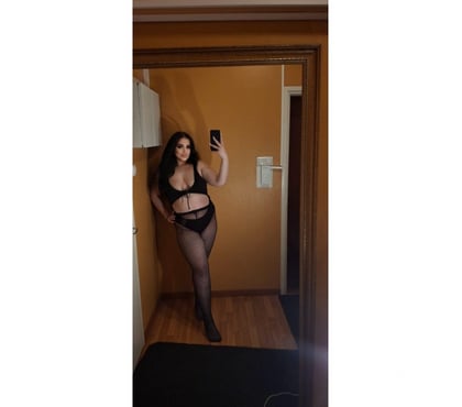 Photos for 💦 ELLA SWEET GIRL THE BEST 🔥 NO RUSH ✅