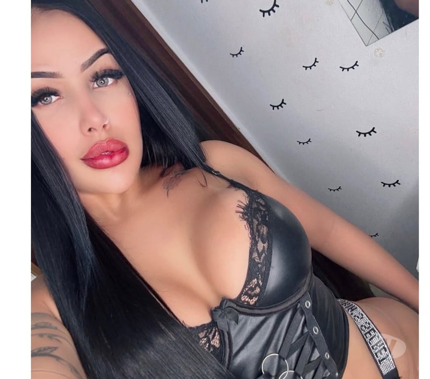 Escorts East London Canning Town - East London - Photos for 💋Anna party girls new in town Brazilian 🇧🇷