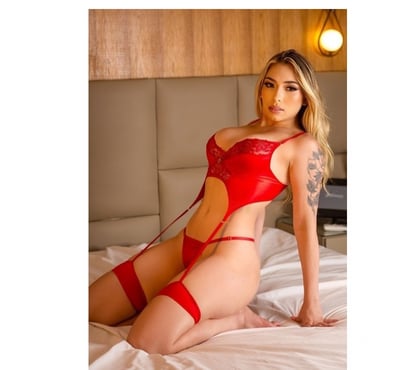 Escorts Woking Town Centre Woking - Photos for 💥 JULIA NEW HERE 100% REAL🌺