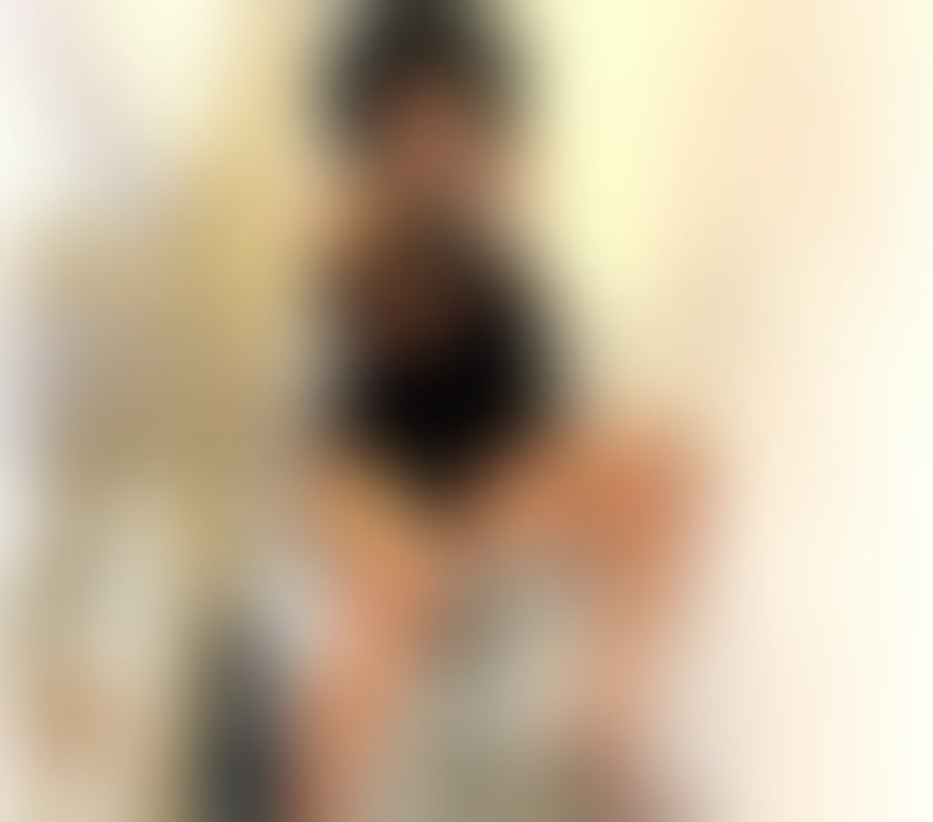 Transsexual Escorts Harrow Town Centre Harrow - Photos for adriana CD brazilian...beautiful