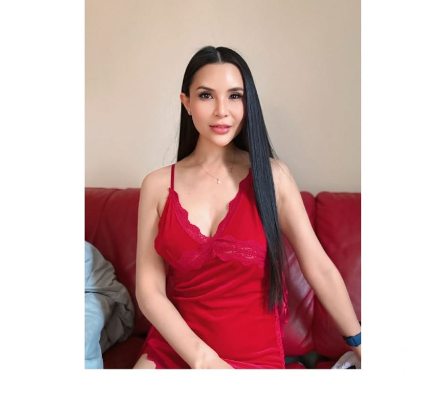Escorts West Sussex Crawley - Photos for Thai Sexy Leia real pic xx