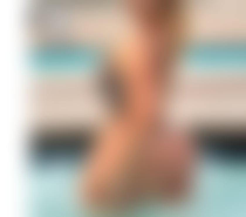 Escorts South East London Penge West Station - South East London - Photos for HOT LATINA IN TOWN BIG 🍑😋NO RUSH🍭😋