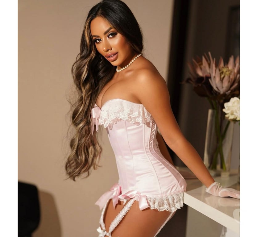 Escorts East Sussex Brighton - Photos for VANESSA ! Your Favorite HOT GFE Latina