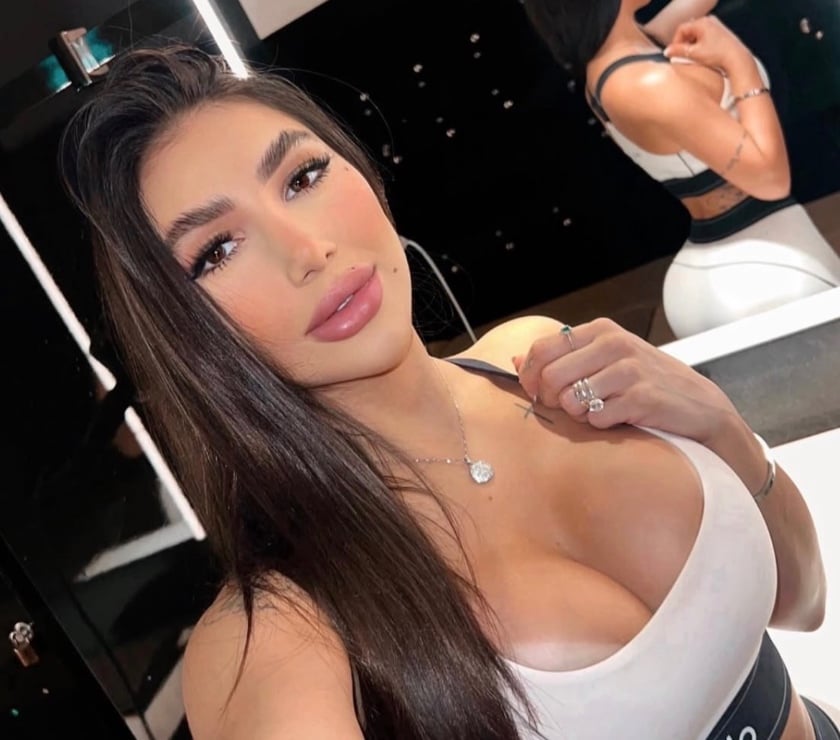 Escorts South East London Bankside - South East London - Photos for SLIM BRUNETTE, SEXY AND CHARMING 💋🔥