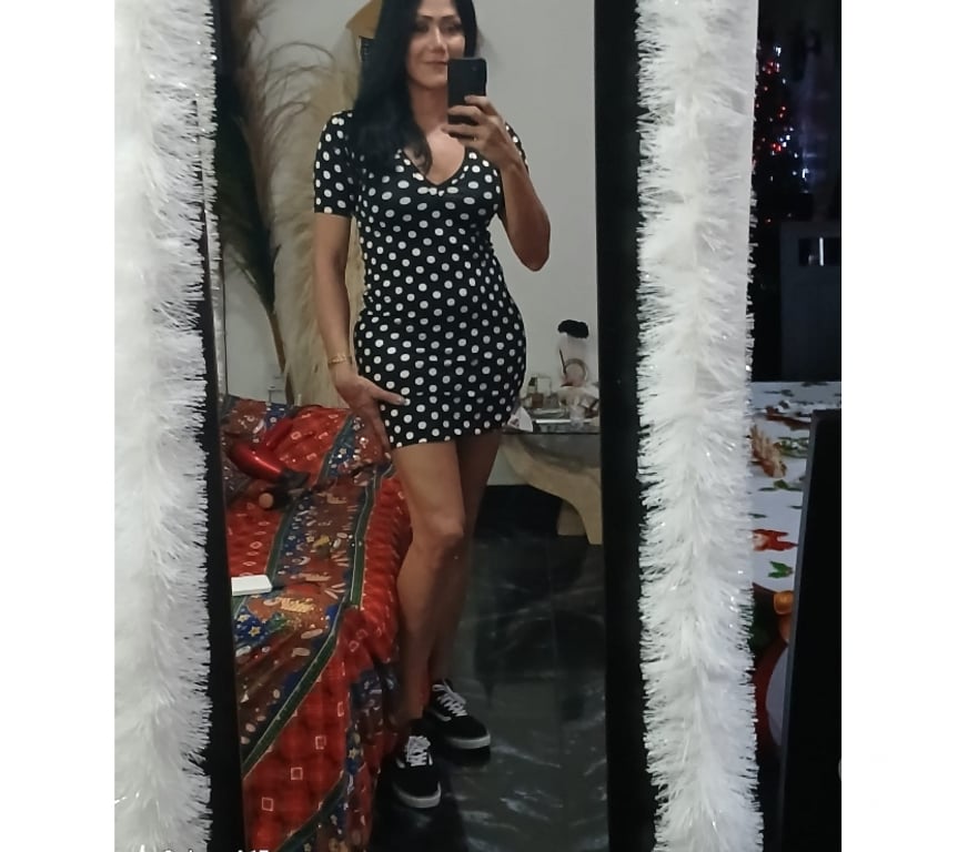 Trans Escorts East Sussex Brighton - Photos for Feminine Juicy Smooth Model TRANS Girl With Hard TOY