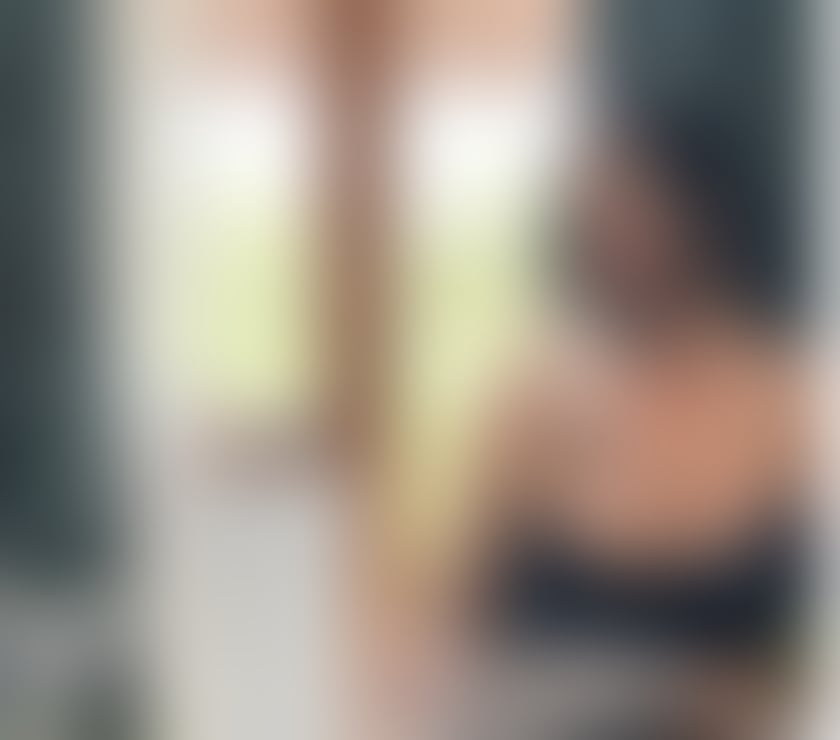 Escorts Hampshire Rushmoor - Photos for Half British half German x NEW Emy in Farnborough