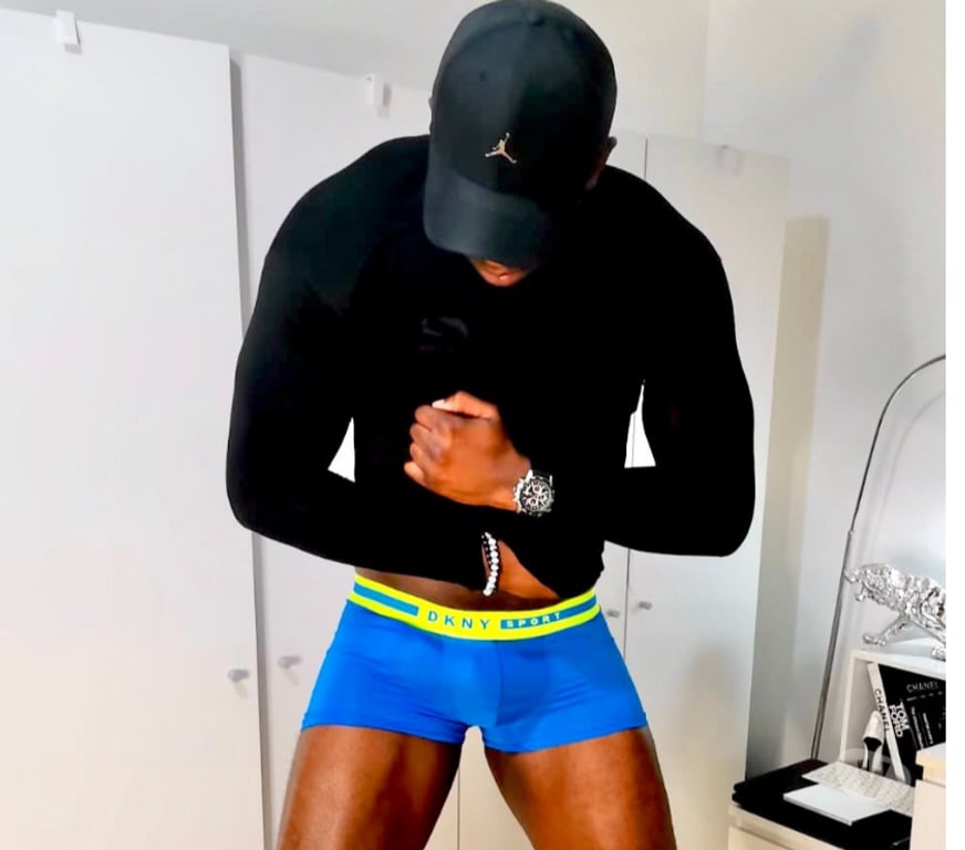  Gay massage Greater Manchester Bolton - Photos for XXL MARCUS BLACK XXL - HUNG MALE ESCORT - 07471793427