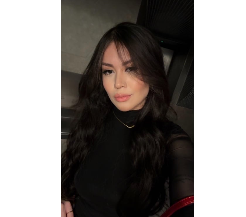 Escorts Nottinghamshire Nottingham - Photos for Myrles Brunette Party in Nottingham