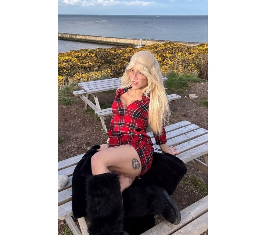 Trans Escorts Edinburgh Portobello - Edinburgh - Photos for Lulu xxL big top vers