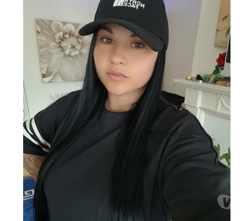 Escorts Merseyside Liverpool - Photos for Clean & Friendly ,professional warm personality- Discret