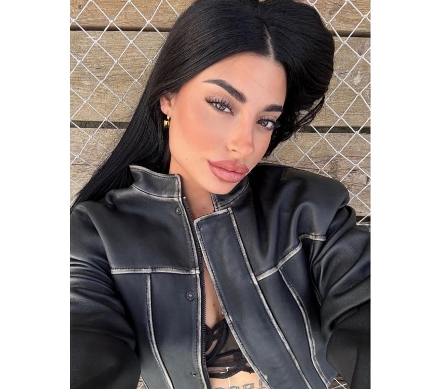 Escorts West London East Acton Station - West London - Photos for CHARMING, CONFIDENT AND FULL OF ENERGY 🌸❤️‍🔥