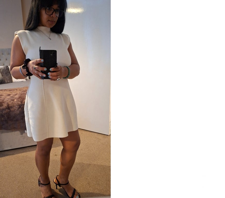 Escorts East London Aldgate East Station - East London - Photos for 💥Pamela naughty Milf pics real big boobs natural 38DD💥