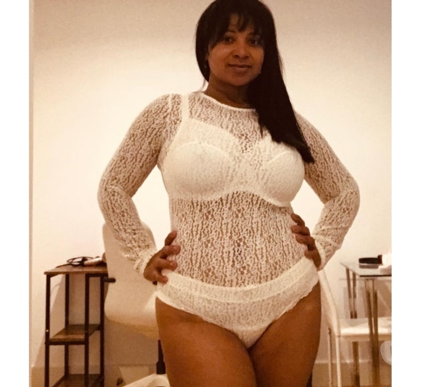 Escorts East London Aldgate East Station - East London - Photos for 💥Pamela naughty Milf pics real big boobs natural 38DD💥