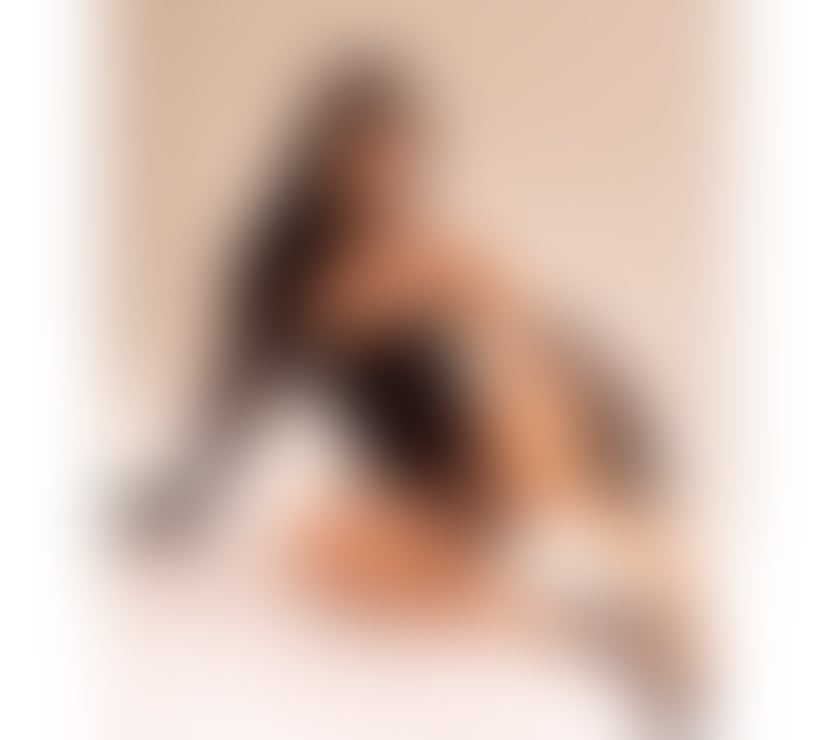 🌿 Elegant & Sensual Brunette in Reading ✨