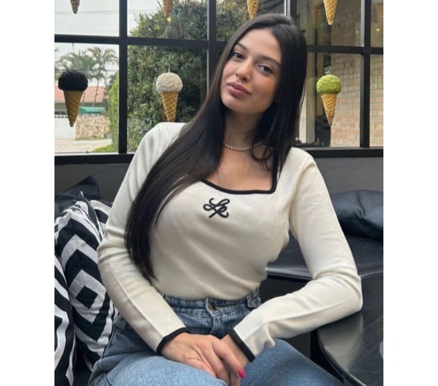 Escorts Reading Reading Town Centre - Reading - Photos for 🌿 Elegant & Sensual Brunette in Reading ✨