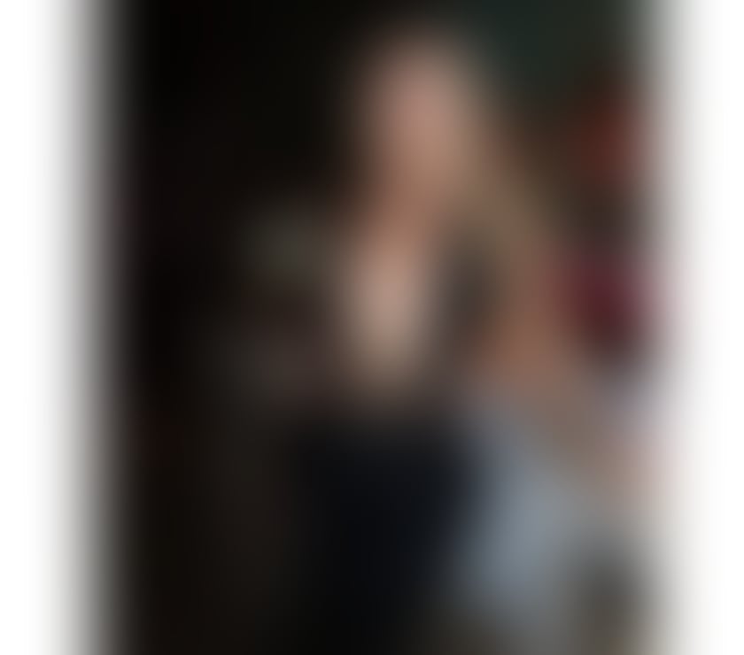 Escorts North London Enfield - Photos for calm and intelligent Spanish woman