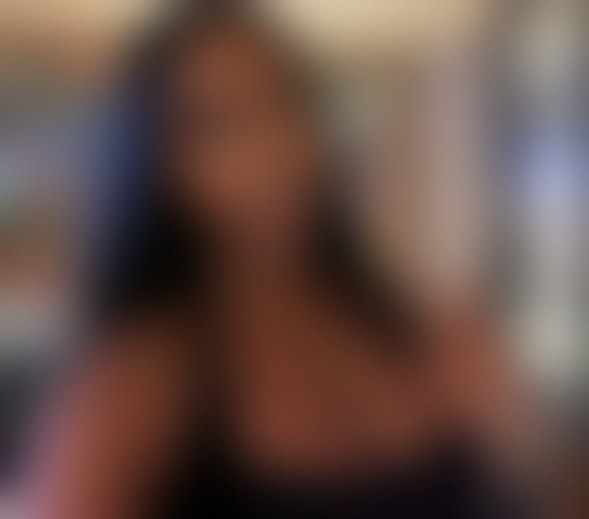 Elegance, sweetness NEW IN TOWN✨