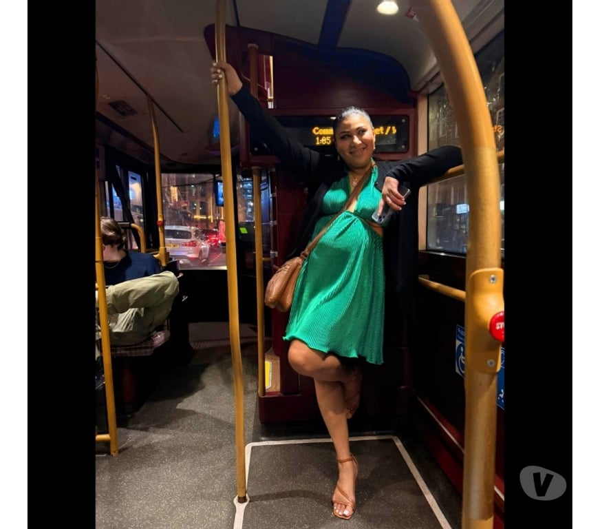 Escorts North West London Golders Green - North West London - Photos for Captivating Latina for Relaxed and Enjoyable Moments