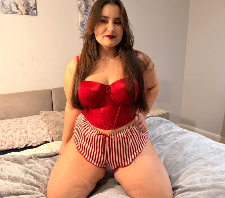 Escorts North London Enfield - Photos for ✨ Curvy New Arrival ✨ Zoe ✨