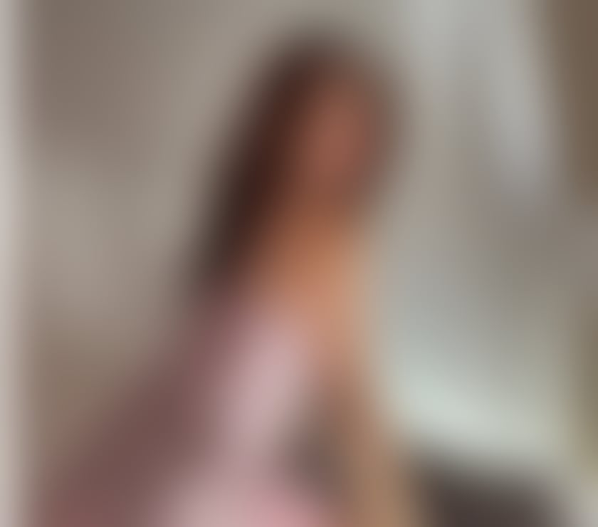 Lara Provasi 💐🍑 GFE BIG BUMBUM