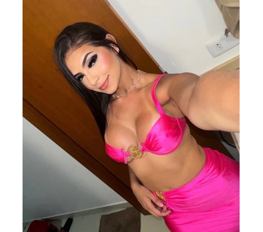  Escorts Romford Havering - Photos for EXCLUSIVE BRUNETTE 💋 PREMIUM & DISCREET 🔥