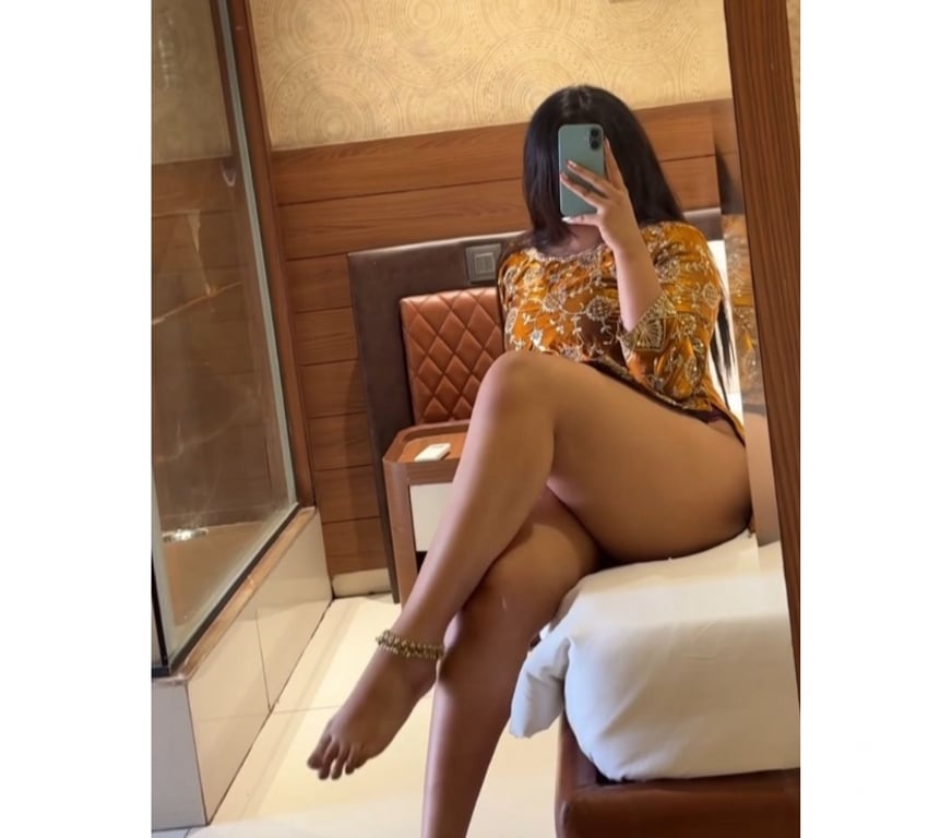 Escorts West Midlands Birmingham - Photos for Easygoing indian msg me on whatspp for more