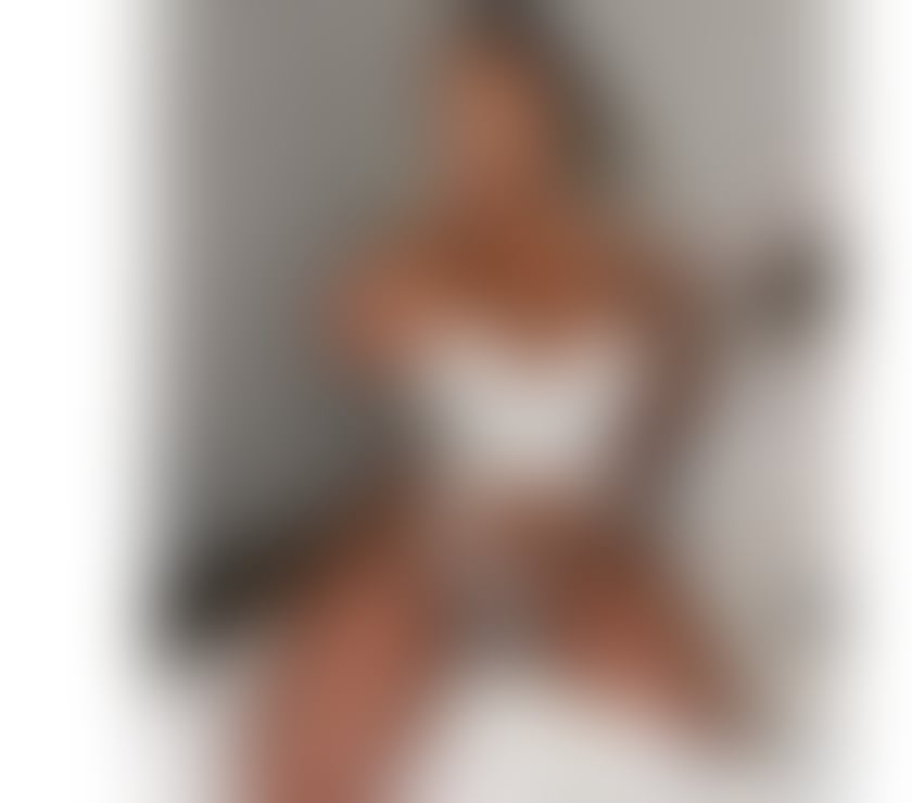 Escorts Brentford Hounslow - Photos for BIG ASS 💕 COLOMBIAN 💕 A-LEVELS AND PARTY 💕